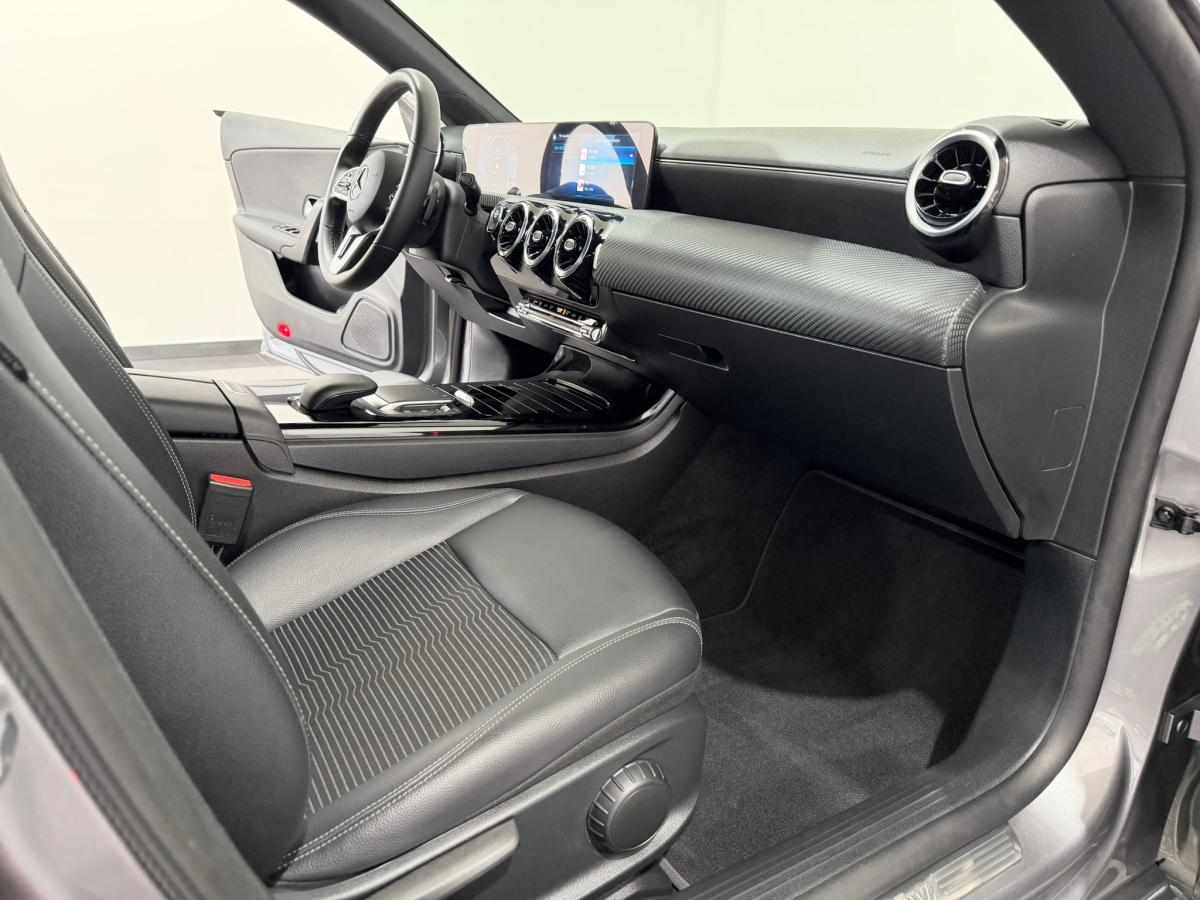 mercedes-benz-cla-250-e-2022-gasolina-1332cc