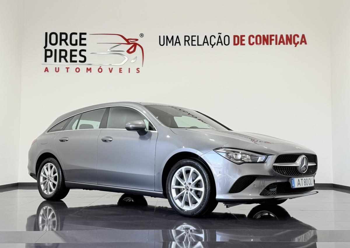 mercedes-benz-cla-250-e-2022-gasolina-1332cc