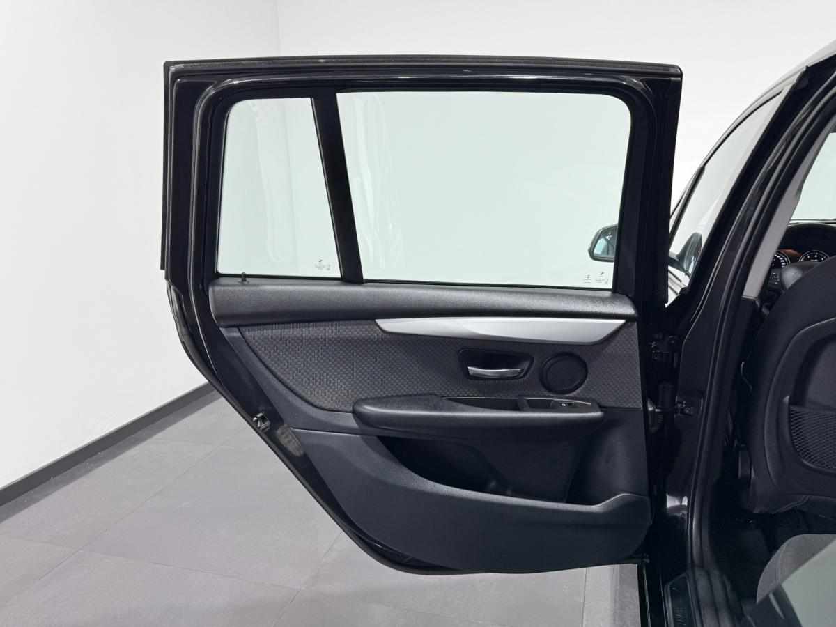 bmw-serie-2-216d-2019-diesel-1496cc