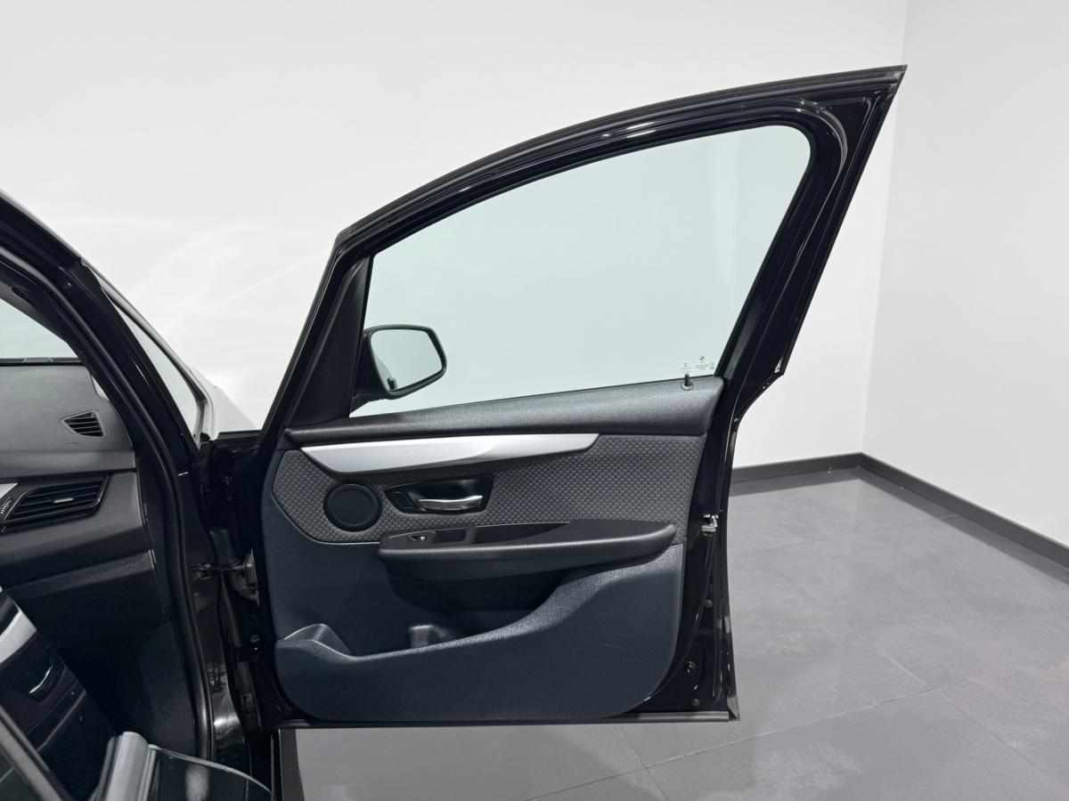 bmw-serie-2-216d-2019-diesel-1496cc