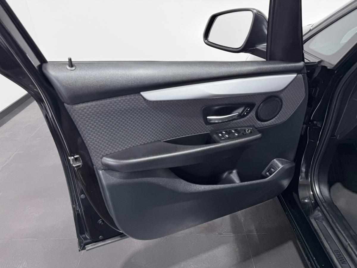 bmw-serie-2-216d-2019-diesel-1496cc