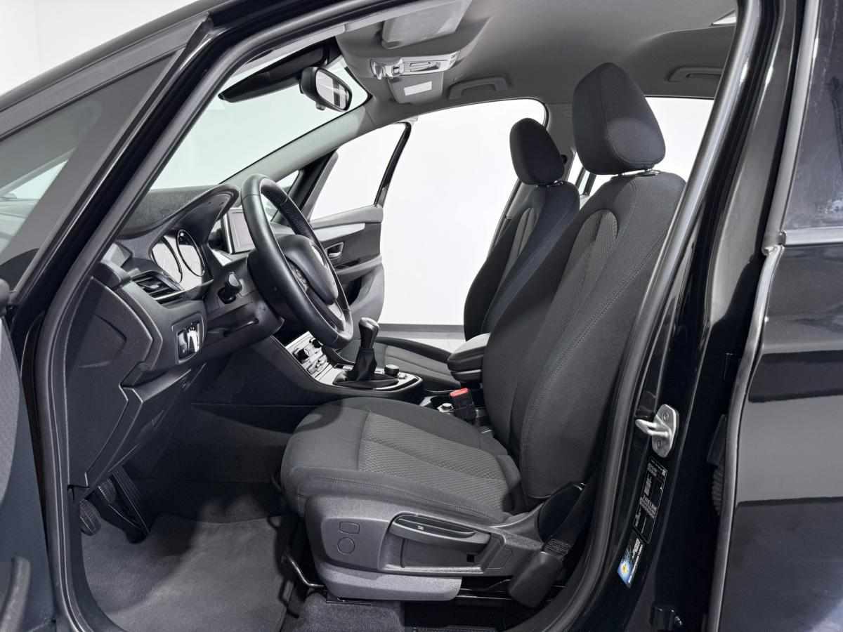 bmw-serie-2-216d-2019-diesel-1496cc