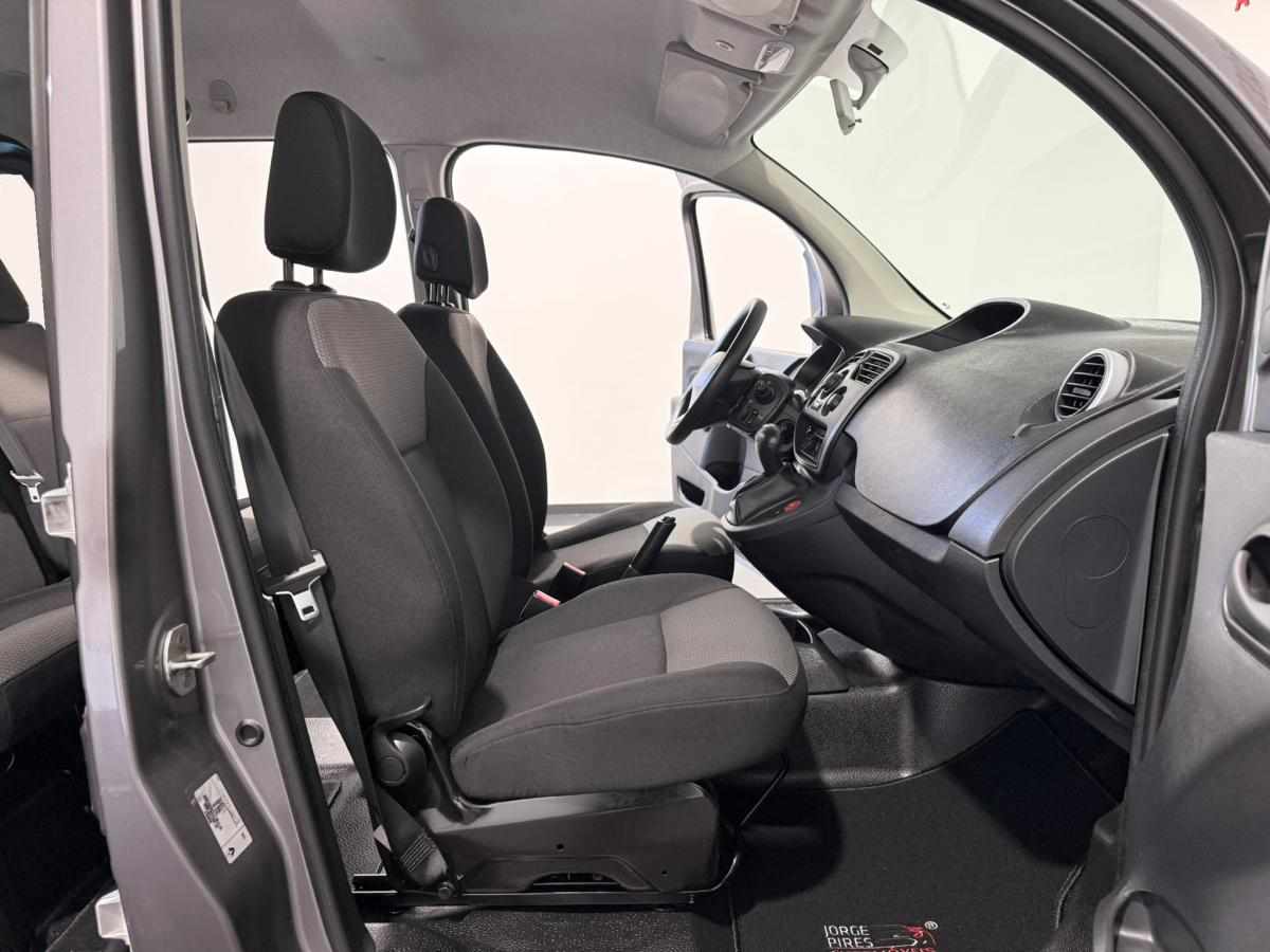 renault-kangoo-22-kwh-2018-eletrico