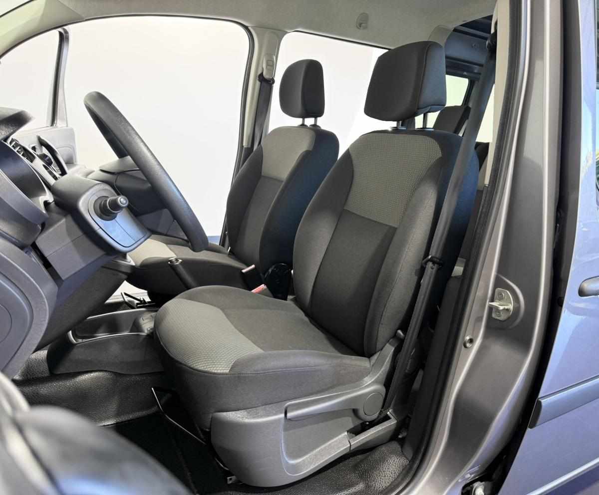 renault-kangoo-22-kwh-2018-eletrico