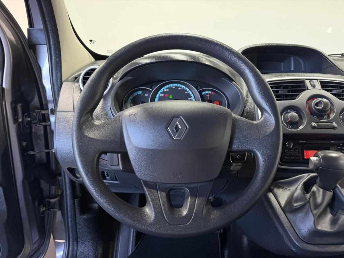 renault-kangoo-22-kwh-2018-eletrico