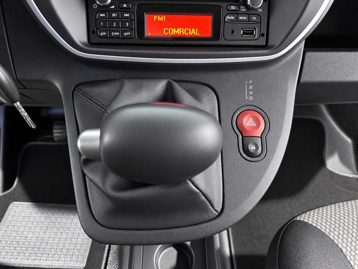 renault-kangoo-22-kwh-2020-eletrico