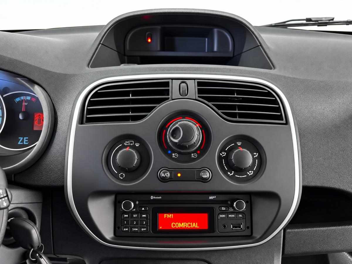 renault-kangoo-22-kwh-2020-eletrico
