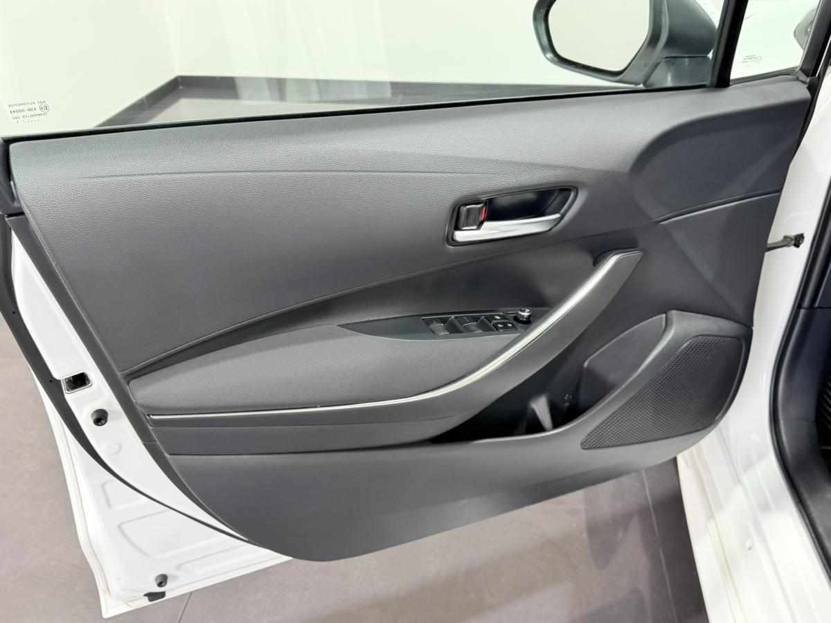 toyota-corolla-1-8-hybrid-2021-gasolina-1798cc