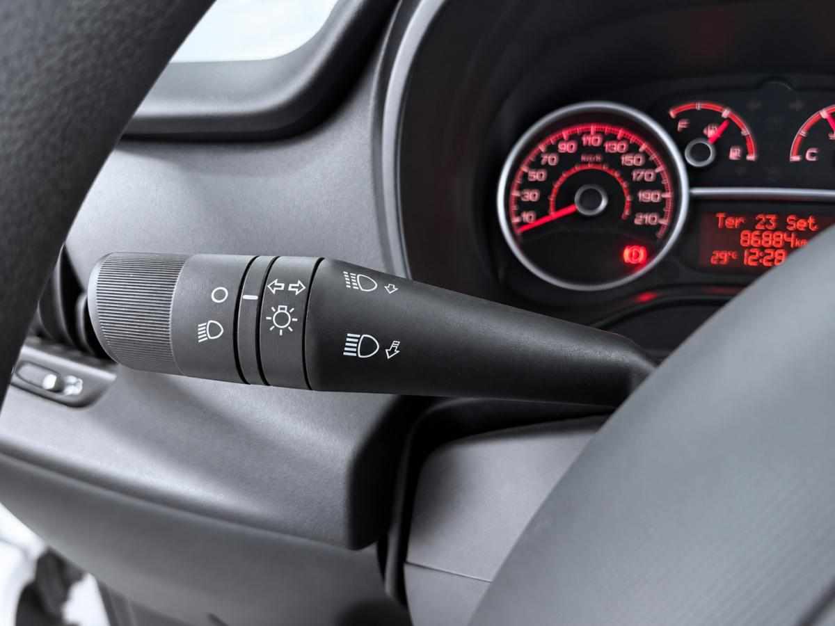 fiat-doblo-1-2-95cv-2021-diesel-1248cc