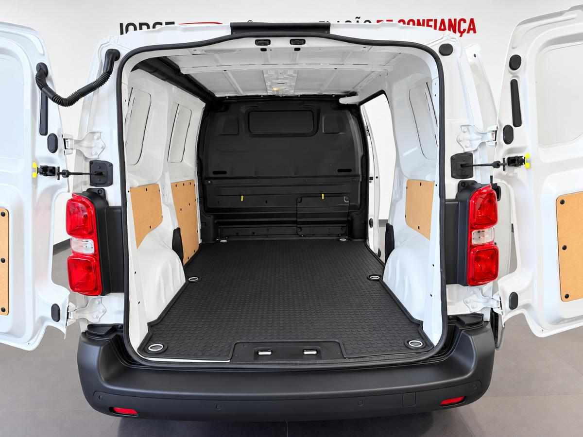 peugeot-expert-1-5-bluehdi-2019-diesel-1499cc