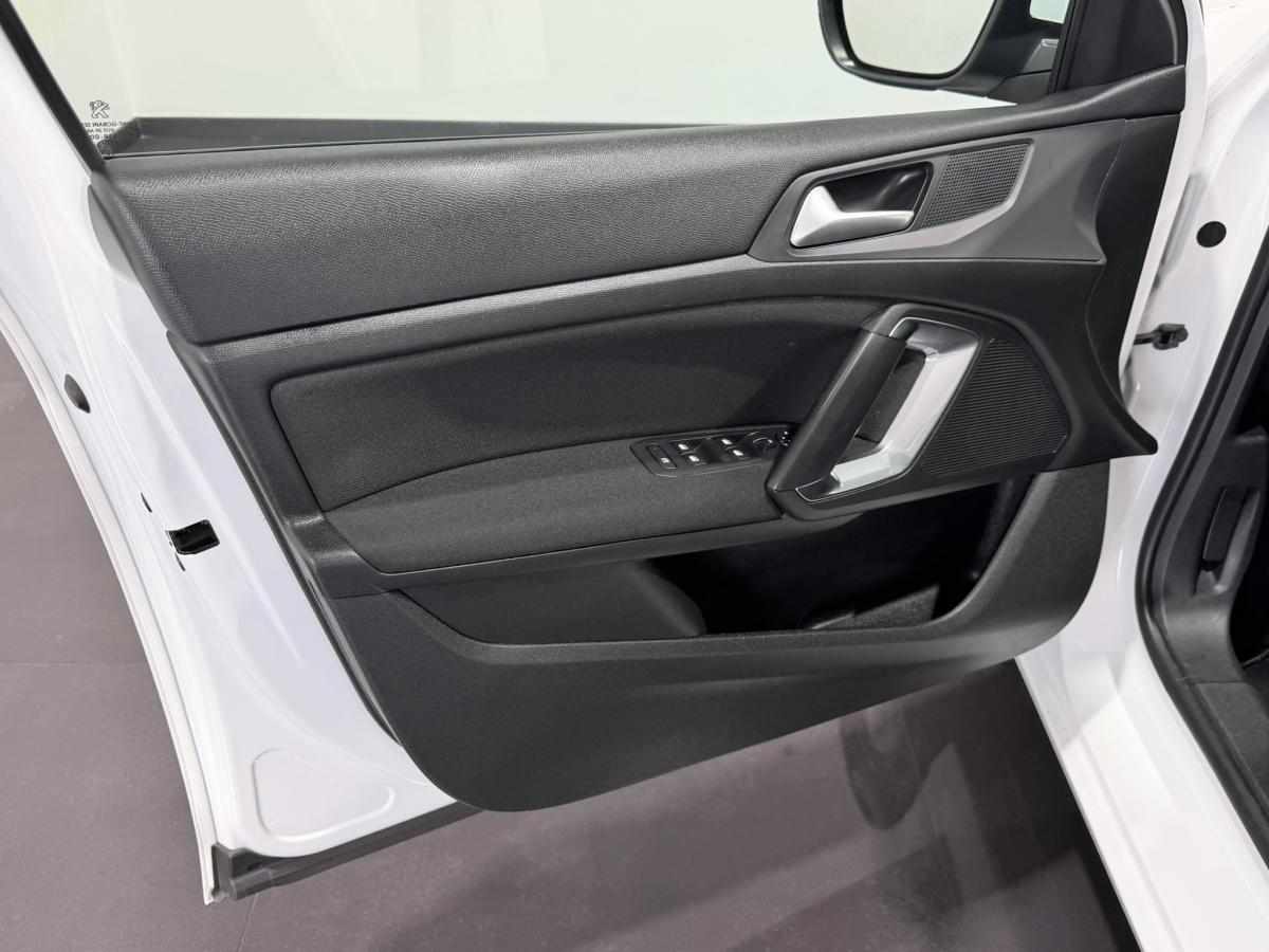 peugeot-308-1-5-bluehdi-2019-diesel-1499cc