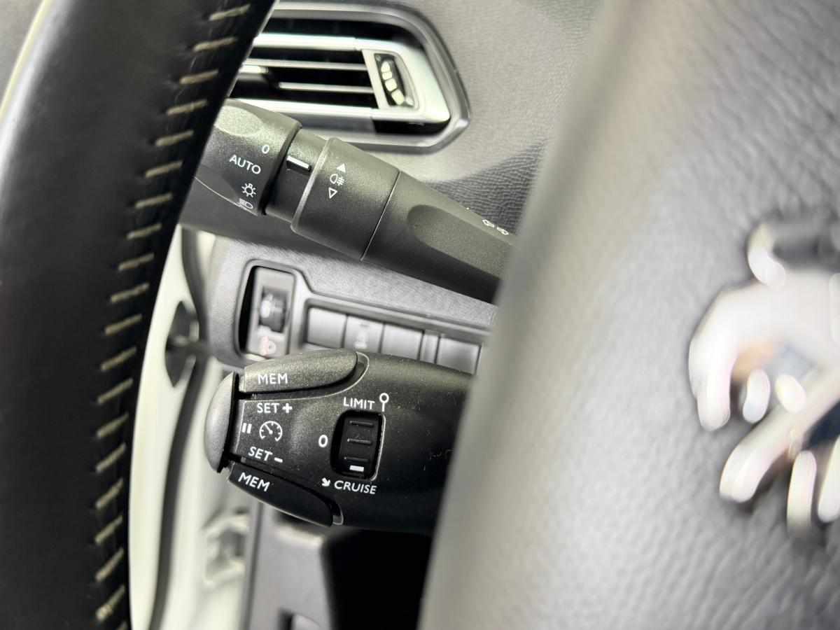 peugeot-308-1-5-bluehdi-2019-diesel-1499cc