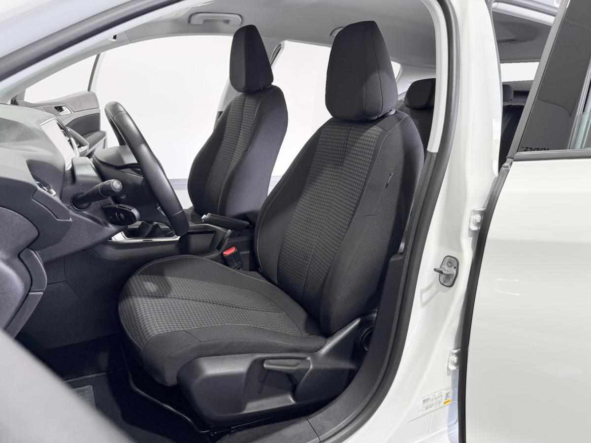 peugeot-308-1-5-bluehdi-2019-diesel-1499cc