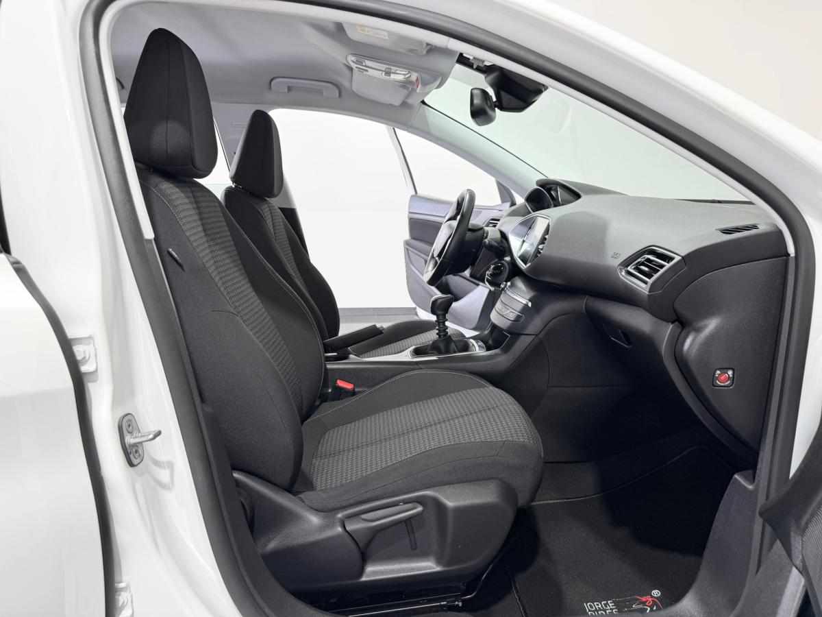 peugeot-308-1-5-bluehdi-2019-diesel-1499cc