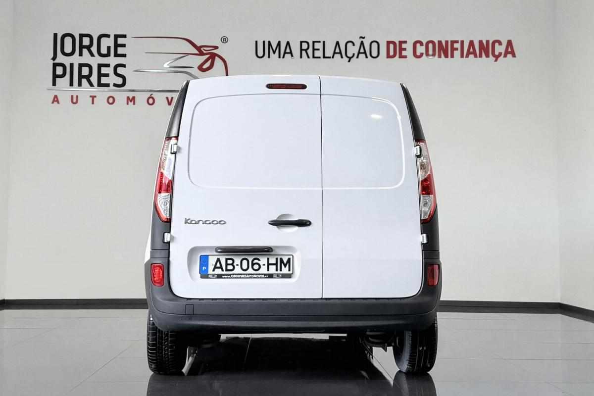 renault-kangoo-22-kwh-2020-eletrico