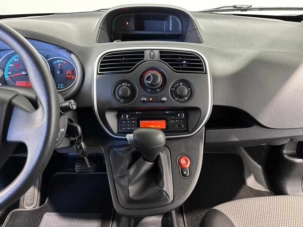 renault-kangoo-22-kwh-2020-eletrico