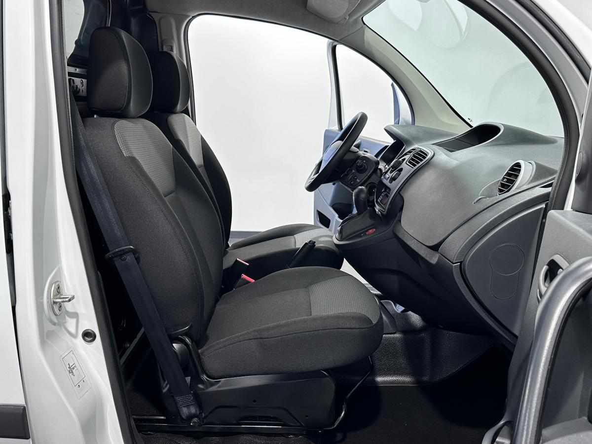 renault-kangoo-22-kwh-2020-eletrico