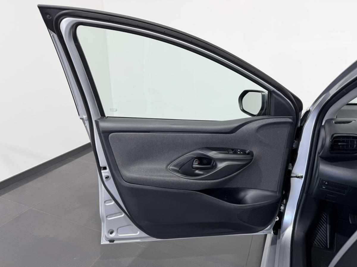 toyota-yaris-1-0-vvt-i-2021-gasolina-998cc