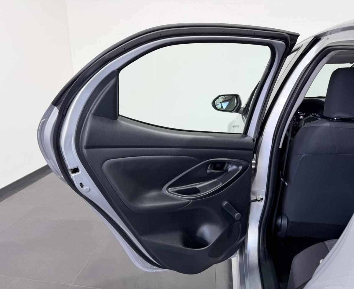 toyota-yaris-1-0-vvt-i-2021-gasolina-998cc