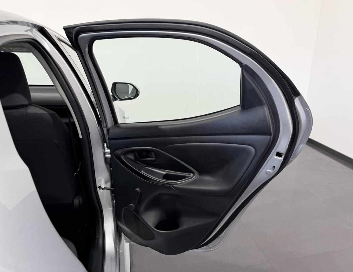 toyota-yaris-1-0-vvt-i-2021-gasolina-998cc