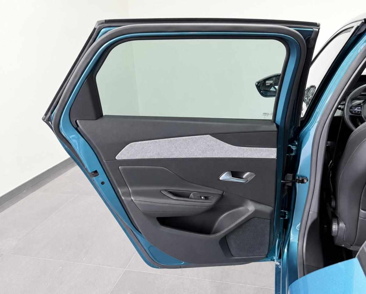 peugeot-308-1-5-bluehdi-2022-diesel-1499cc