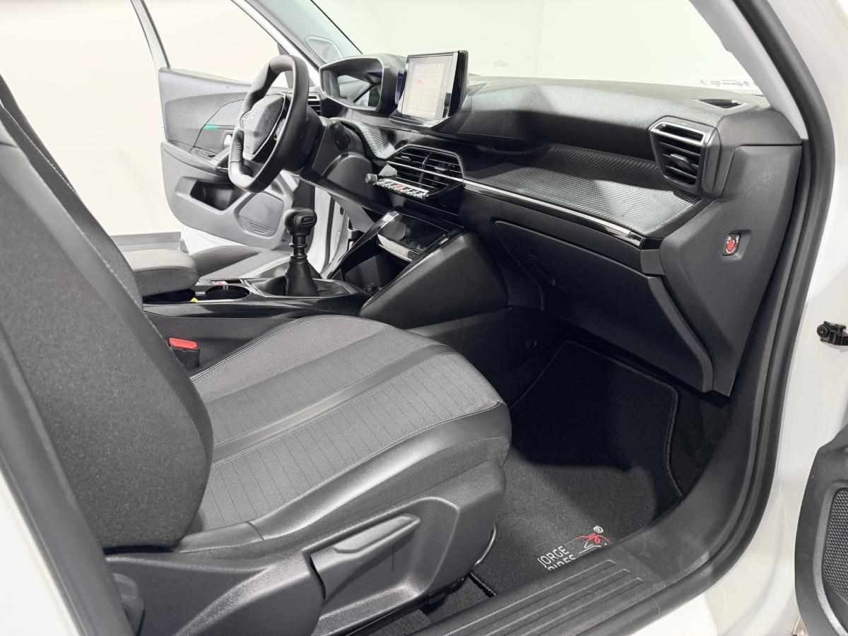 peugeot-2008-1-5-bluehdi-2022-diesel-1499cc