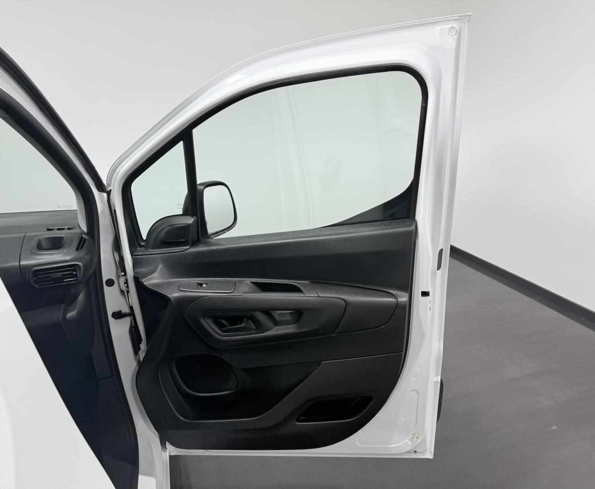opel-combo-1-5-bluehdi-l2-2022-diesel-1499cc