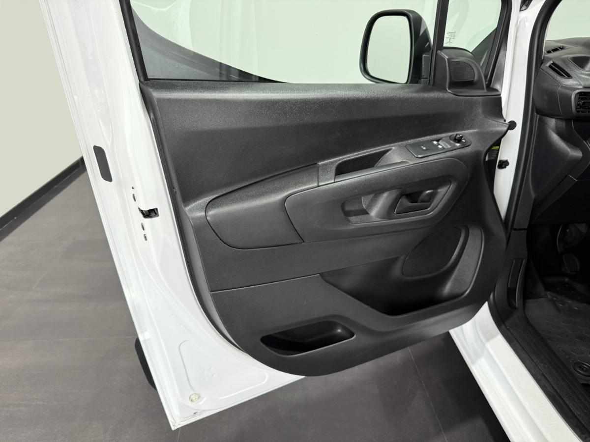 opel-combo-1-5-bluehdi-l2-2022-diesel-1499cc