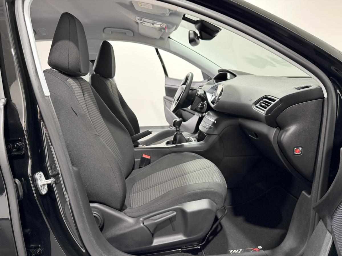 peugeot-308-1-5-bluehdi-2021-diesel-1499cc