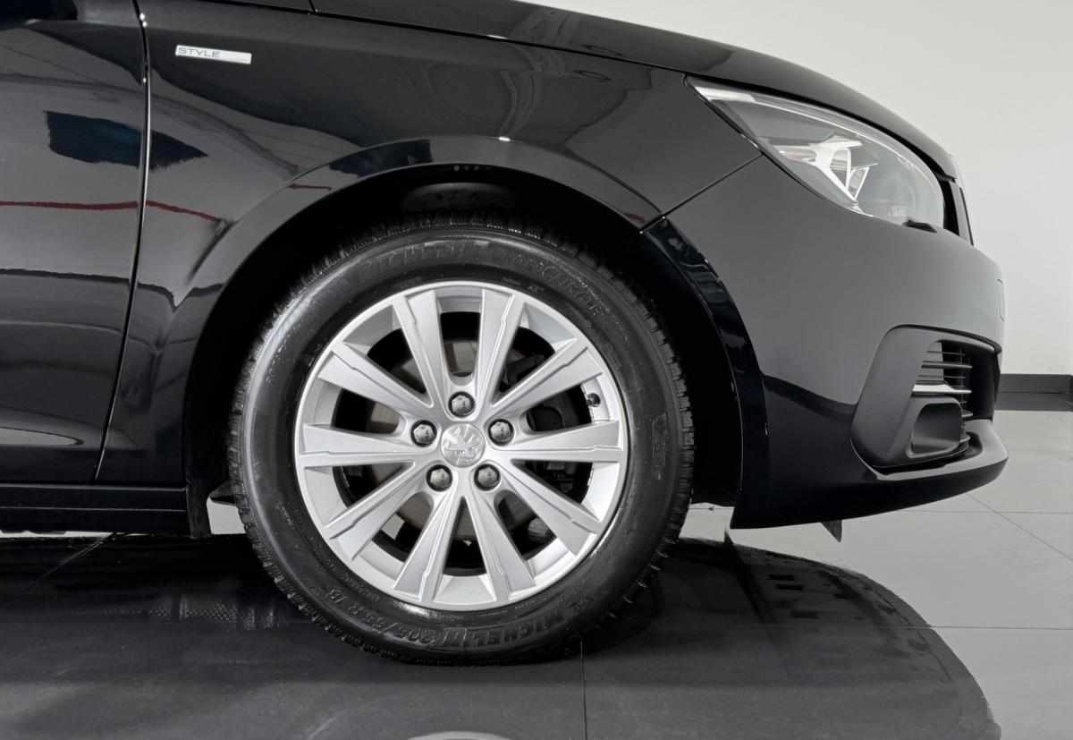 peugeot-308-1-5-bluehdi-2021-diesel-1499cc