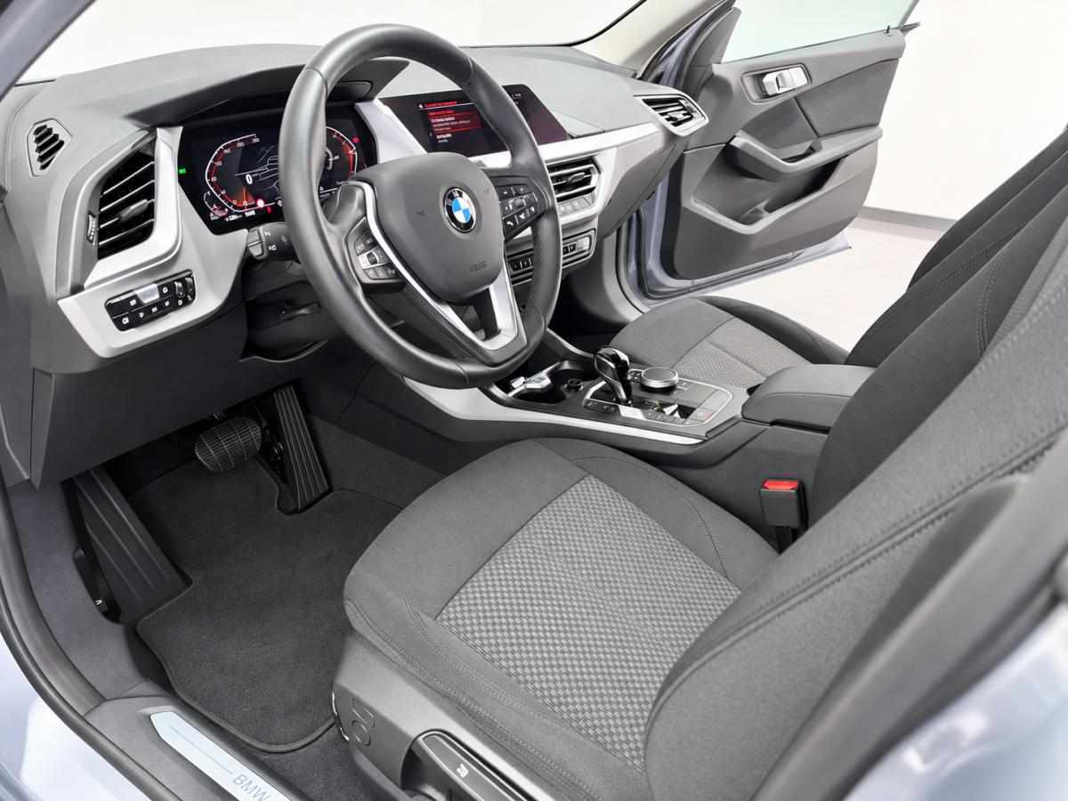 bmw-serie-2-216d-2023-diesel-1496cc