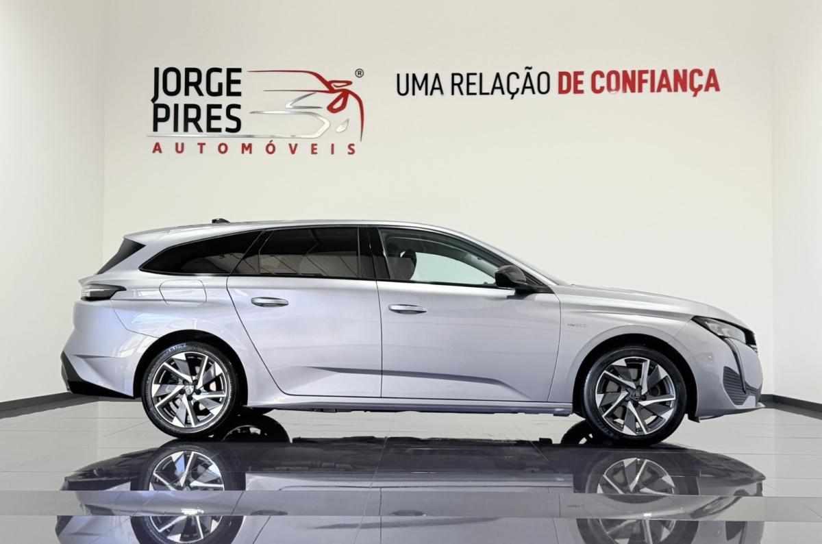 peugeot-308-1-6-hybrid-2023-gasolina-1598cc