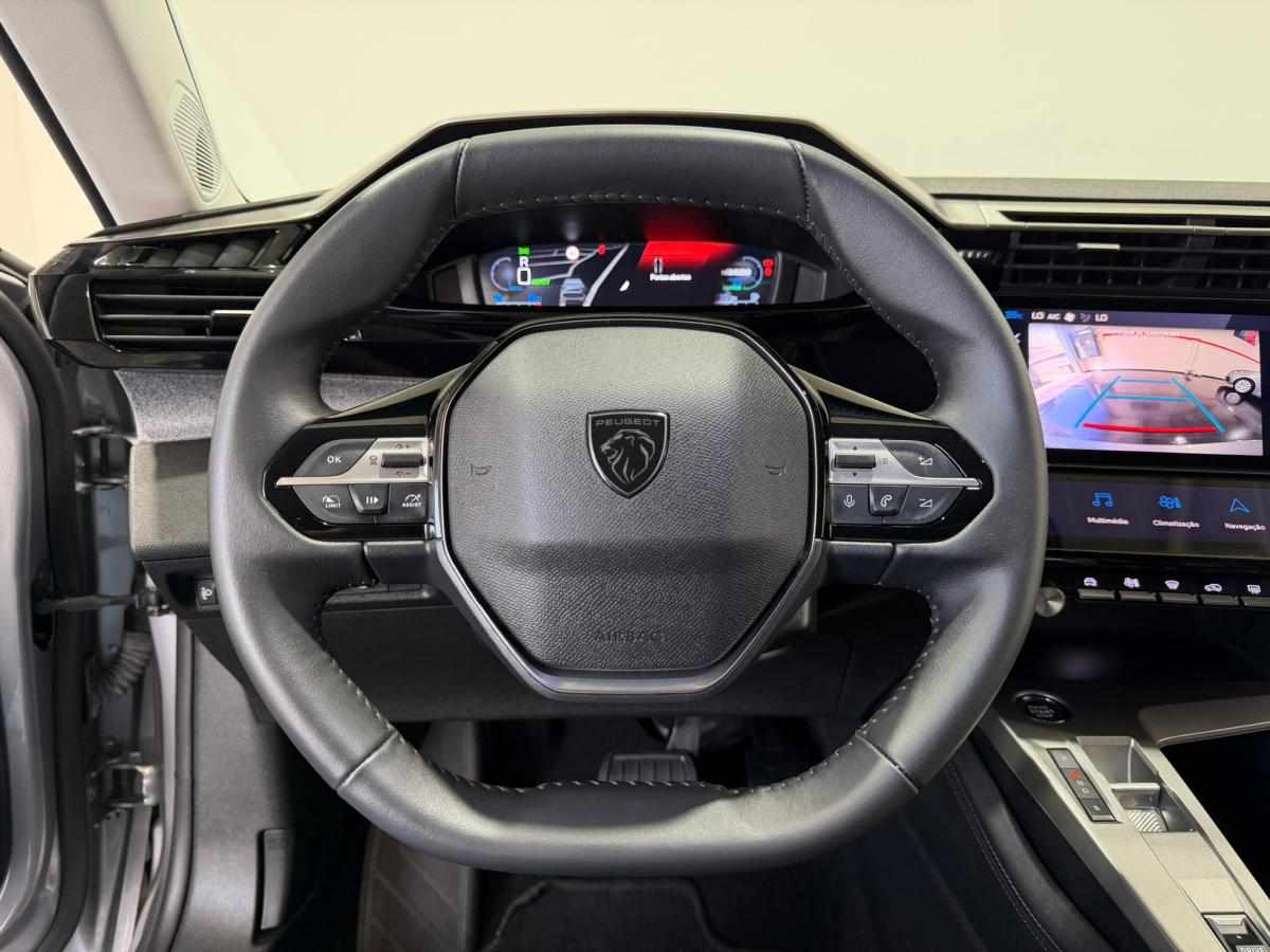 peugeot-308-1-6-hybrid-2023-gasolina-1598cc
