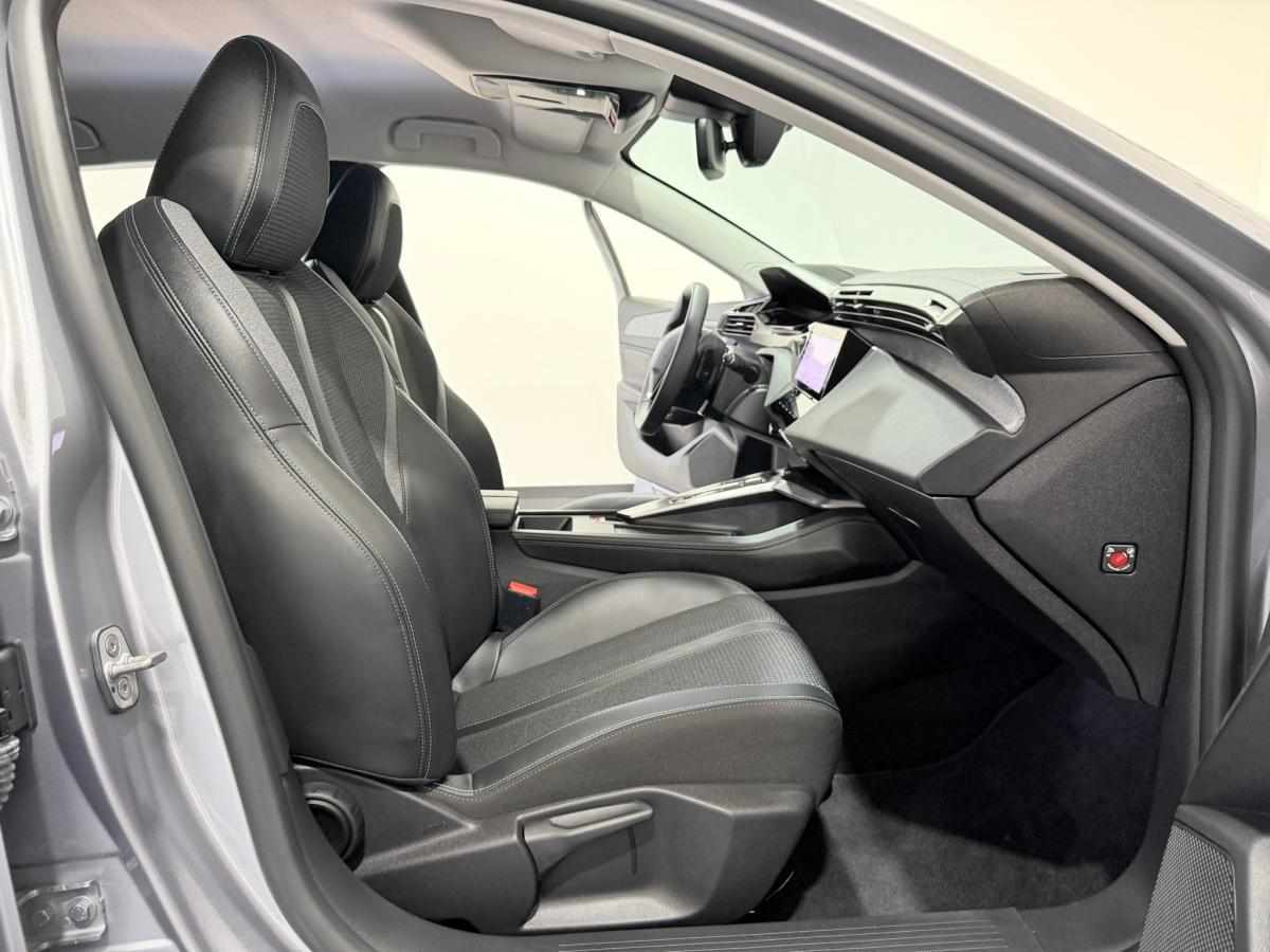 peugeot-308-1-6-hybrid-2023-gasolina-1598cc