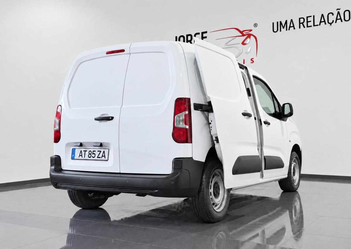 peugeot-partner-1-5-bluehdi-2022-diesel-1499cc
