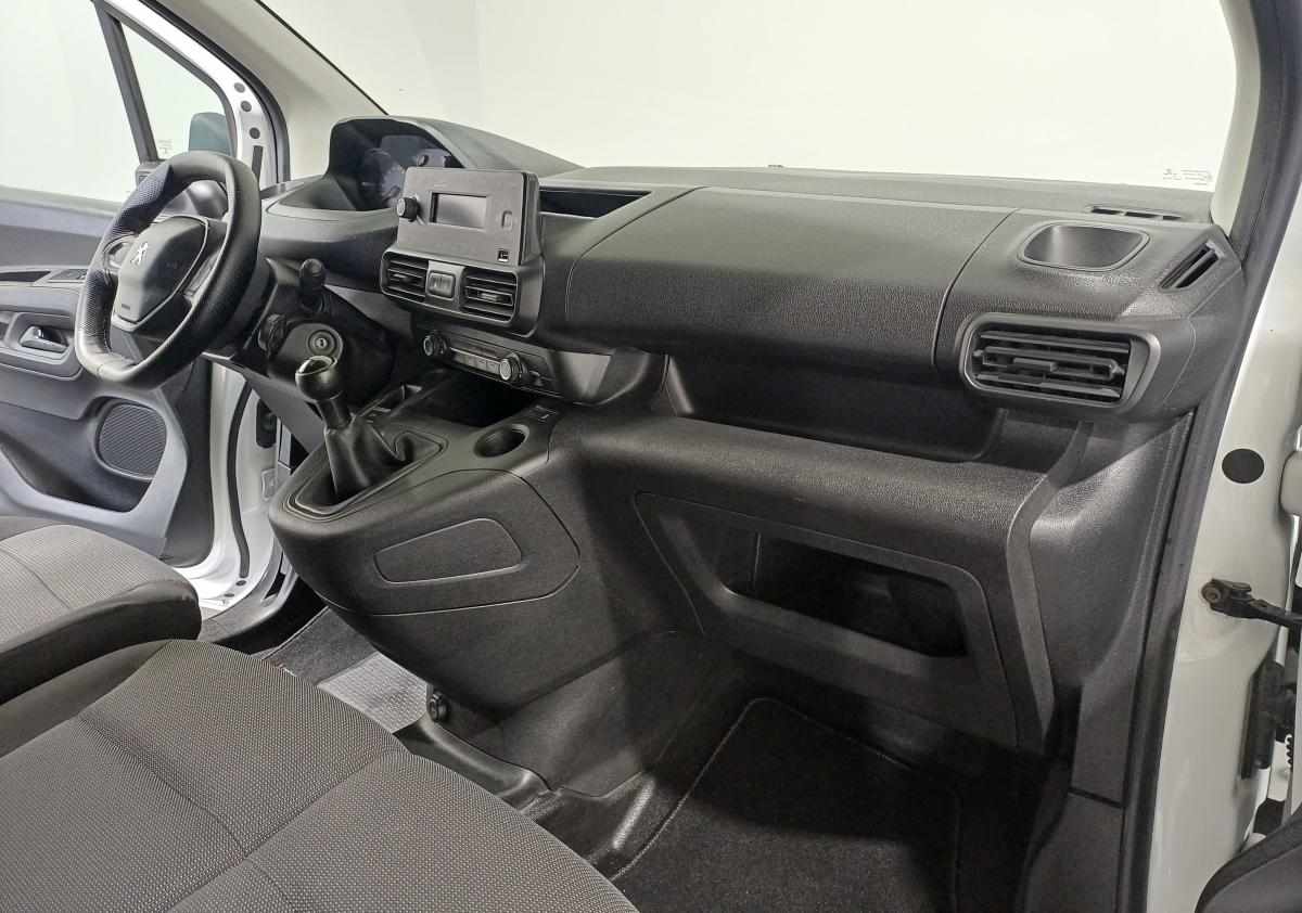 peugeot-partner-1-6-bluehdi-2019-diesel-1560cc