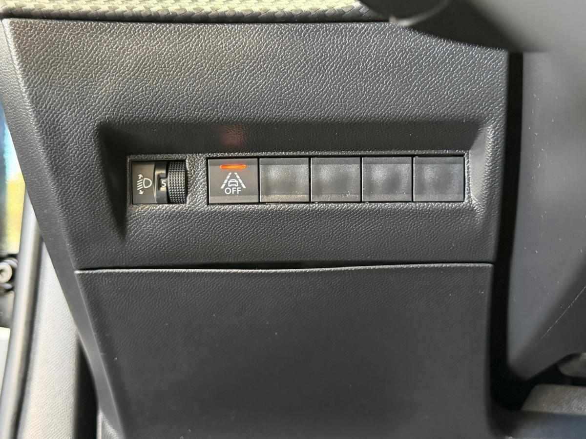 peugeot-2008-1-5-bluehdi-2022-diesel-1499cc