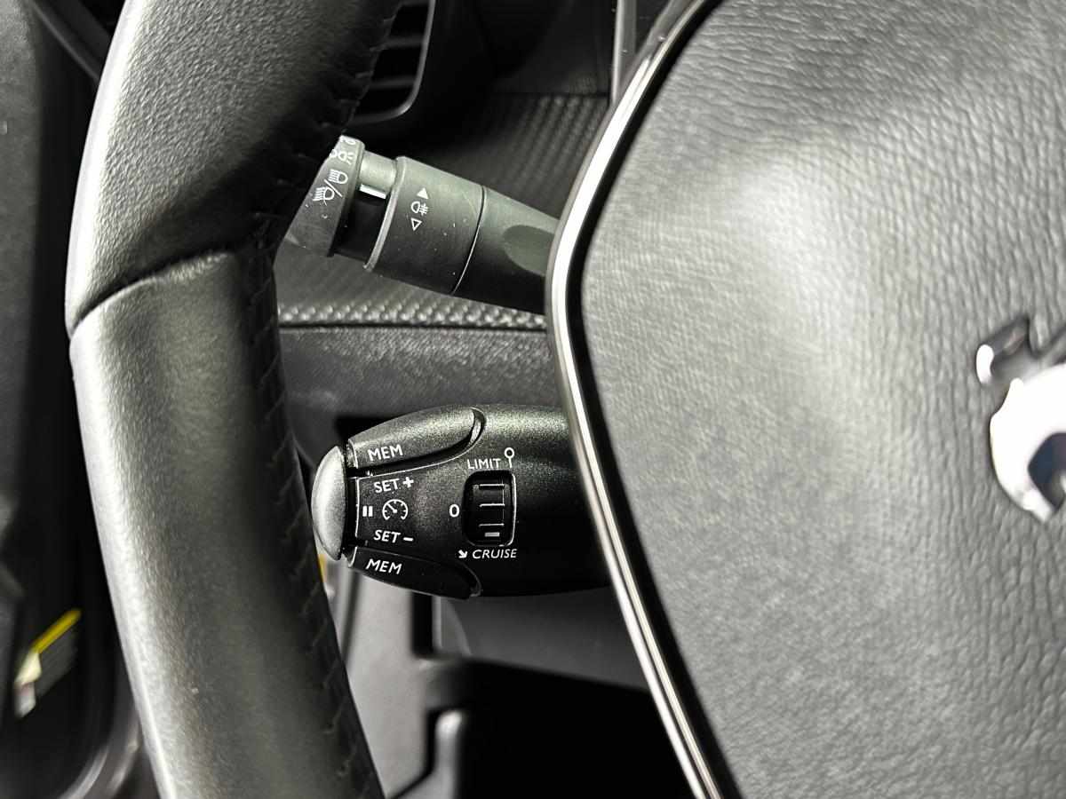 peugeot-2008-1-5-bluehdi-2022-diesel-1499cc
