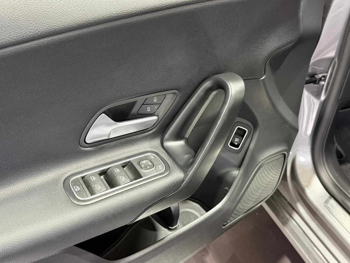 mercedes-benz-cla-200-d-2021-diesel-1950cc
