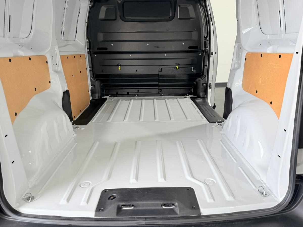 peugeot-expert-1-5-bluehdi-2024-diesel-1499cc
