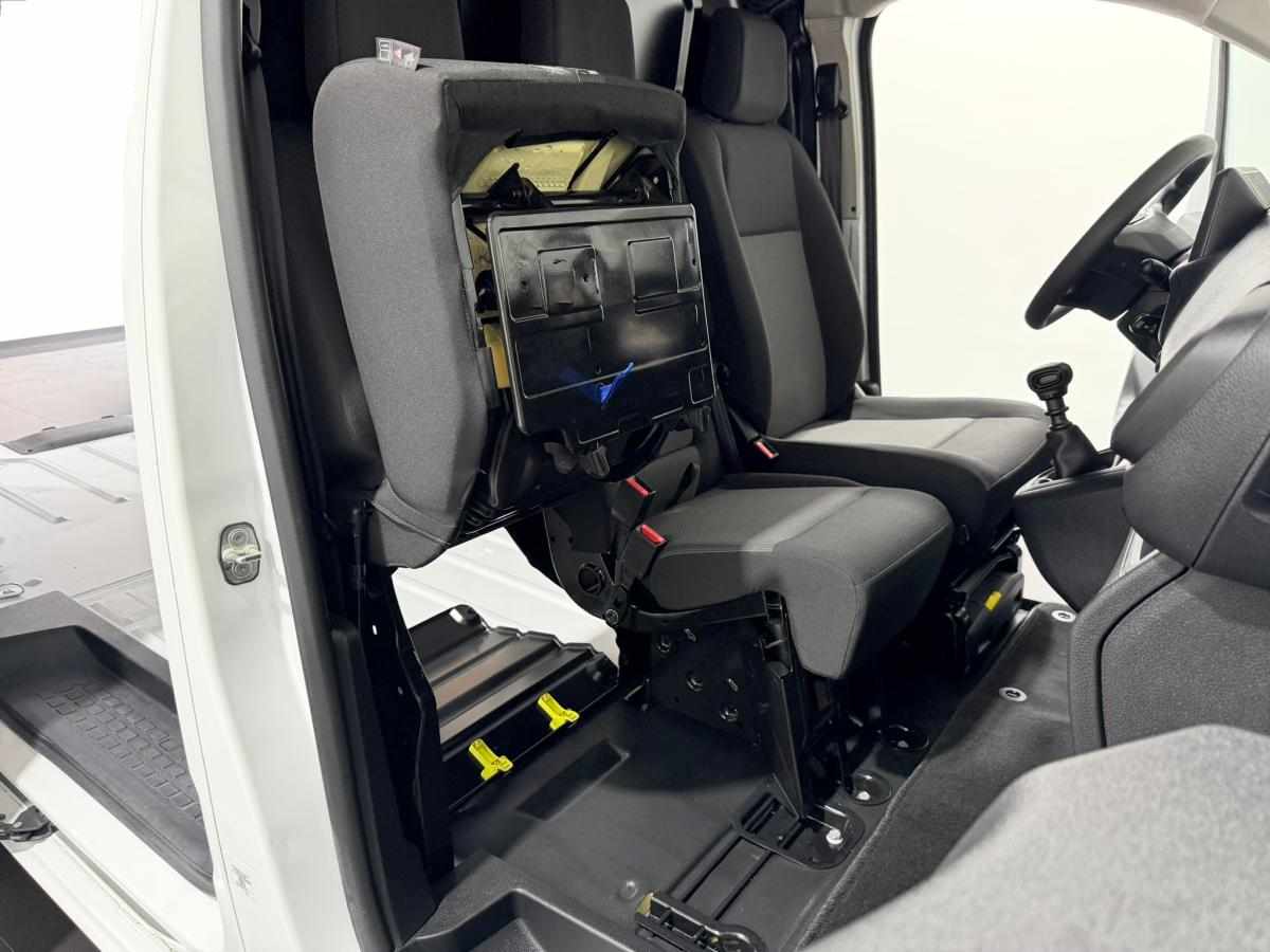 peugeot-expert-1-5-bluehdi-2024-diesel-1499cc