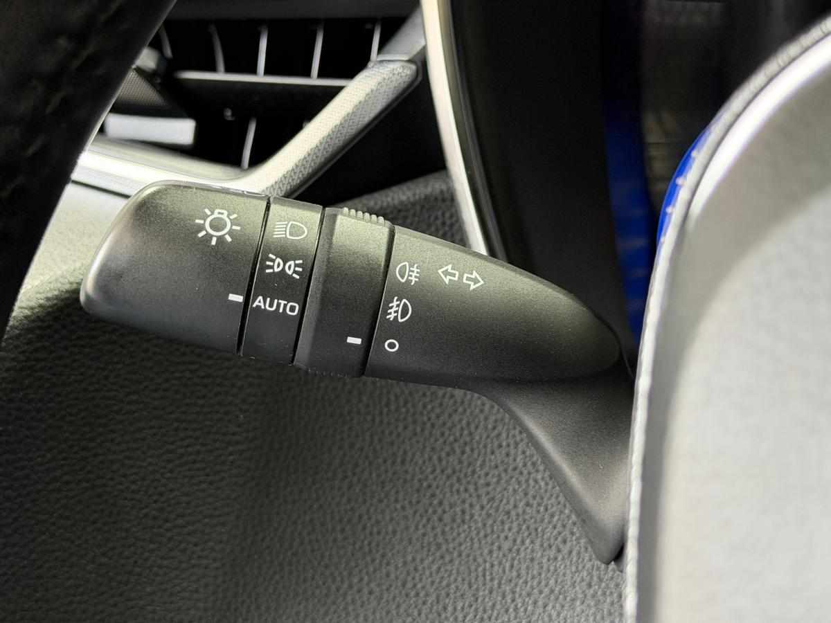 toyota-corolla-hybrid-1-8-vvt-i-2021-gasolina-1798cc