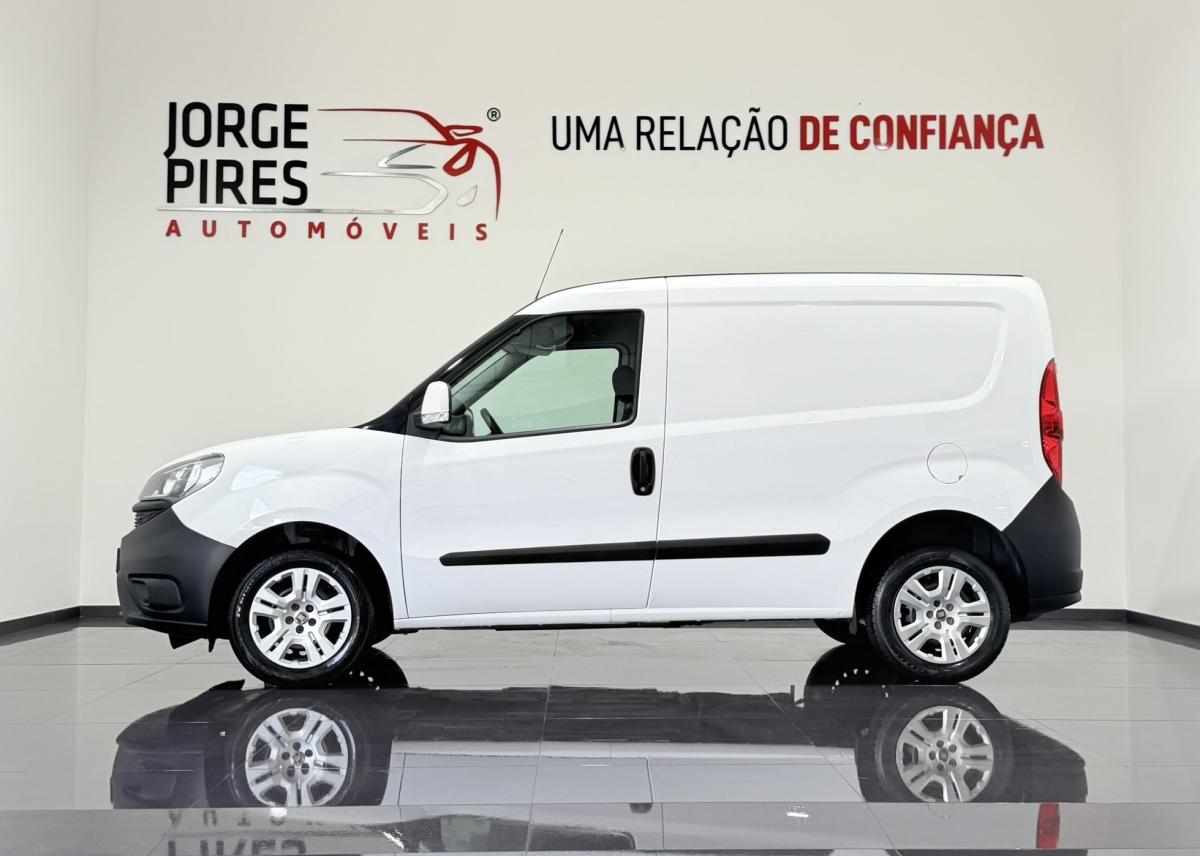 fiat-doblo-1-2-95cv-2020-diesel-1248cc