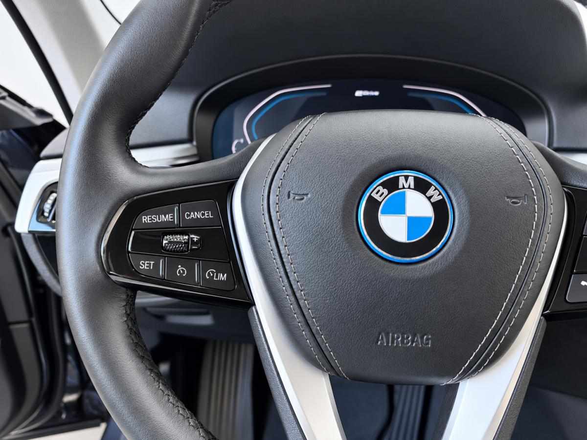 bmw-serie-5-520i-2022-gasolina-1998cc