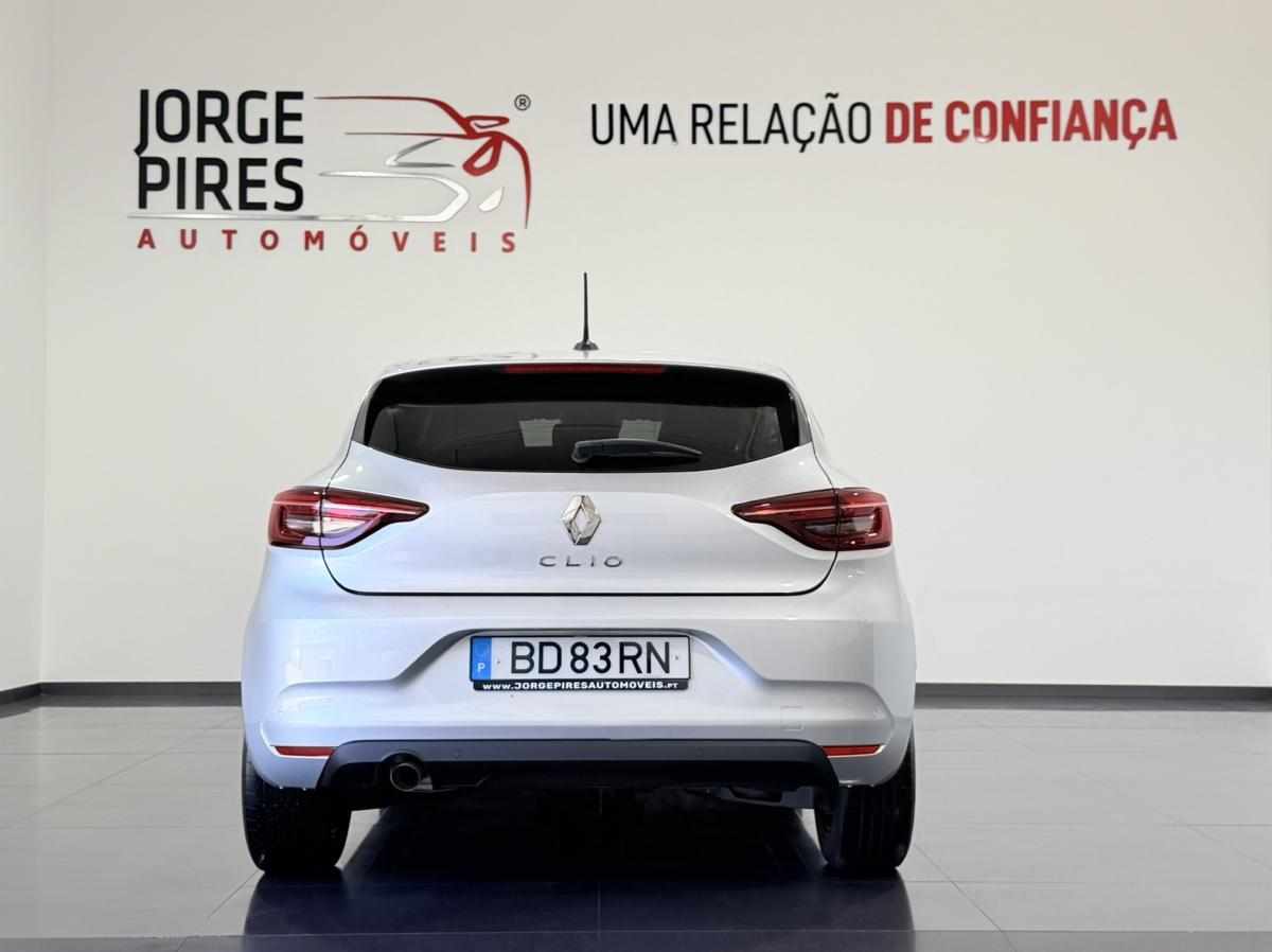renault-clio-1-0-tce-2023-gasolina-999cc