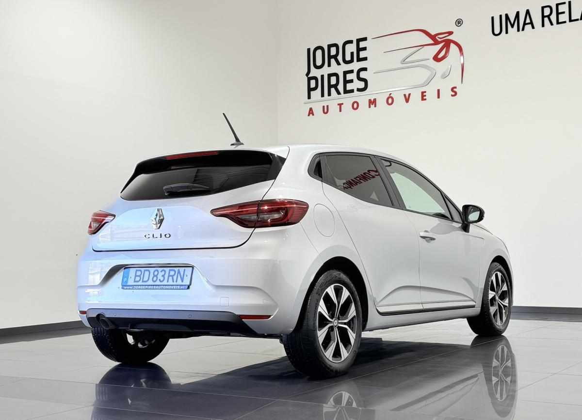 renault-clio-1-0-tce-2023-gasolina-999cc
