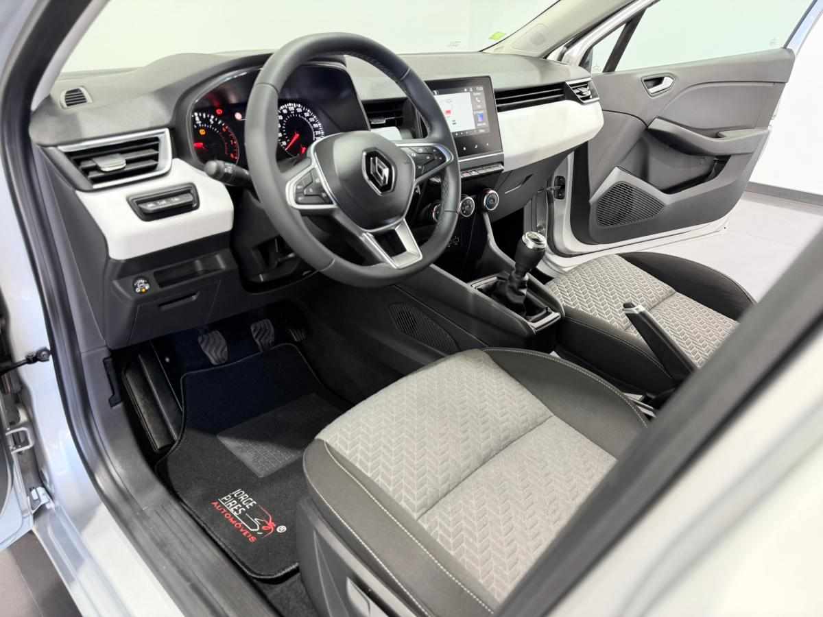 renault-clio-1-0-tce-2023-gasolina-999cc