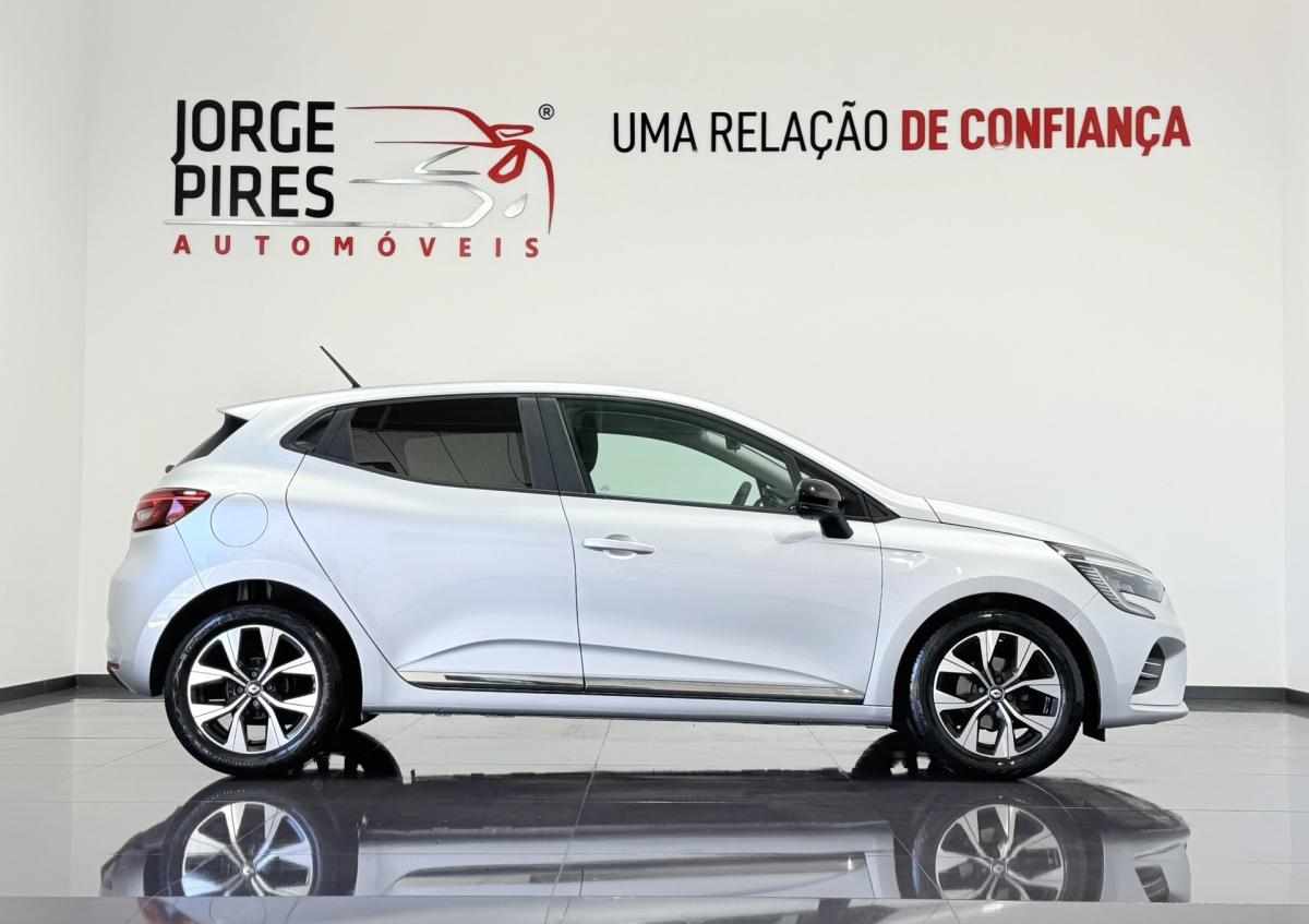 renault-clio-1-0-tce-2023-gasolina-999cc