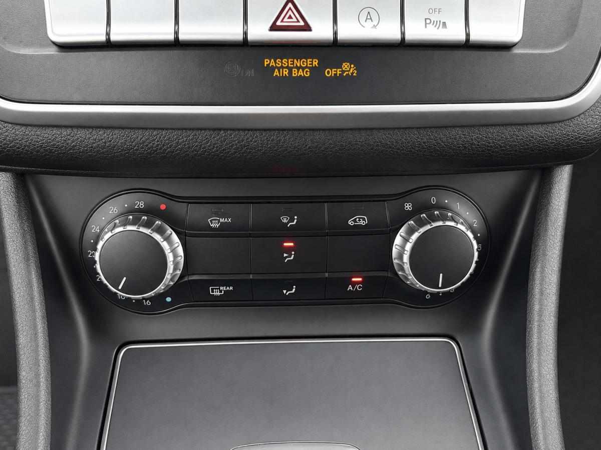 mercedes-benz-cla-180-d-blueefficiency-2017-diesel-1461cc