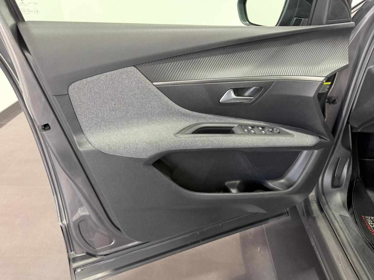 peugeot-3008-1-5-bluehdi-2022-diesel-1499cc